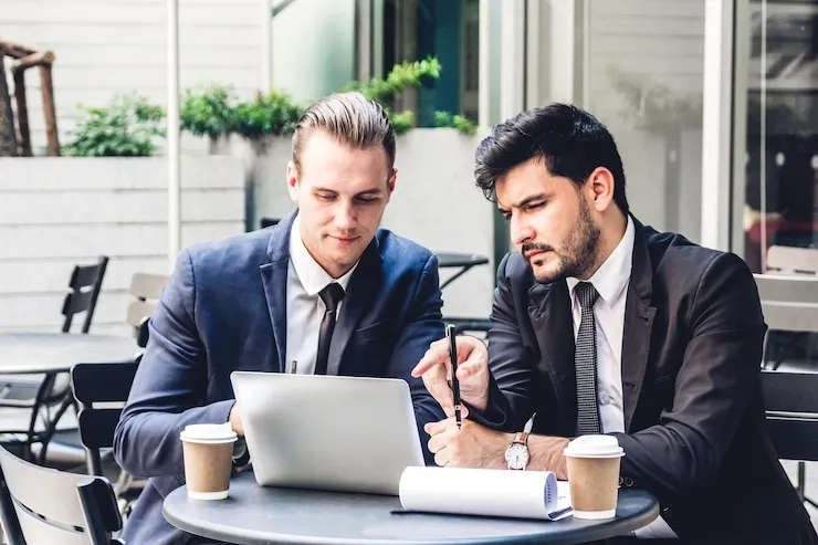 6. Industry-Specific B2B PR Strategy