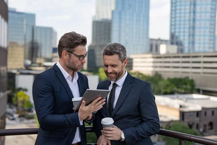 Investor and B2B Stakeholder Communications