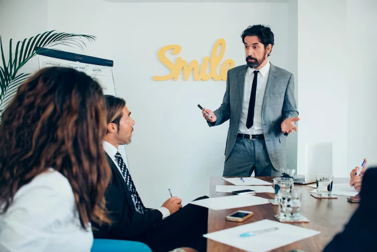 Creating captivating PR pitches
