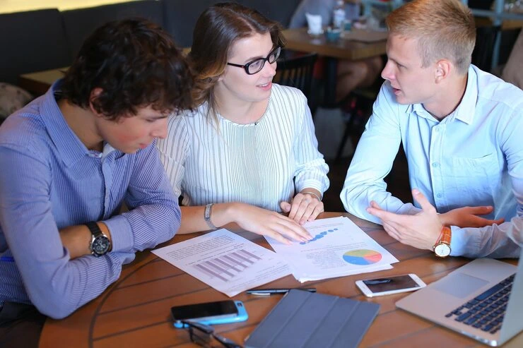 Caption Writing & Competitor Analysis