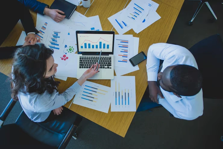 Reporting & Metrics Tracking